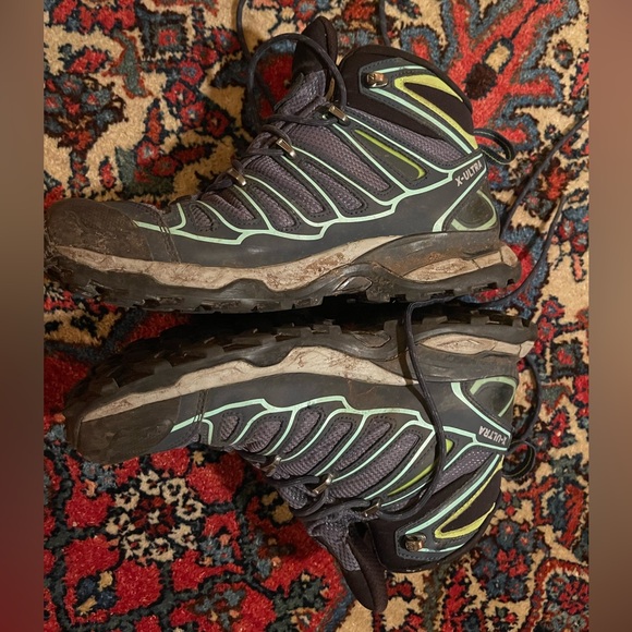 Women’s Salomon X Ultra hiking boot - Picture 2 of 5